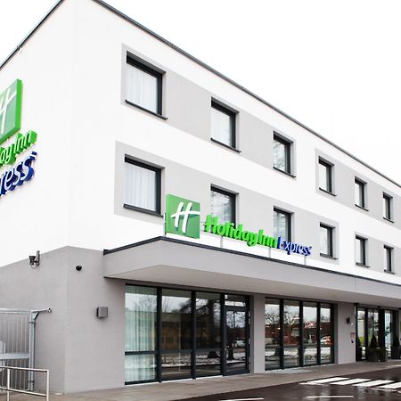 Holiday Inn Express Munich - Olympiapark By Ihg Exterior photo