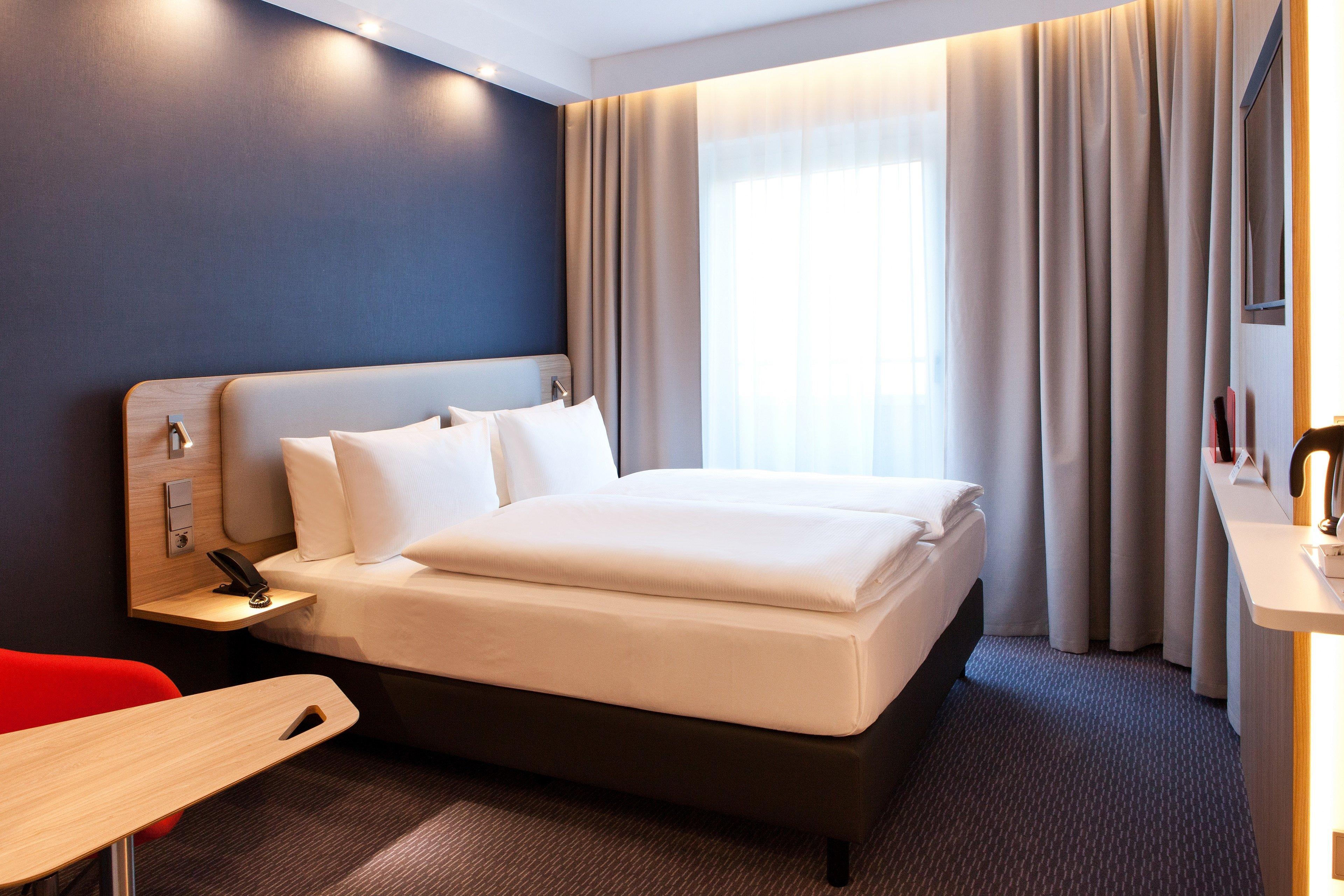 Holiday Inn Express Munich - Olympiapark By Ihg Exterior photo