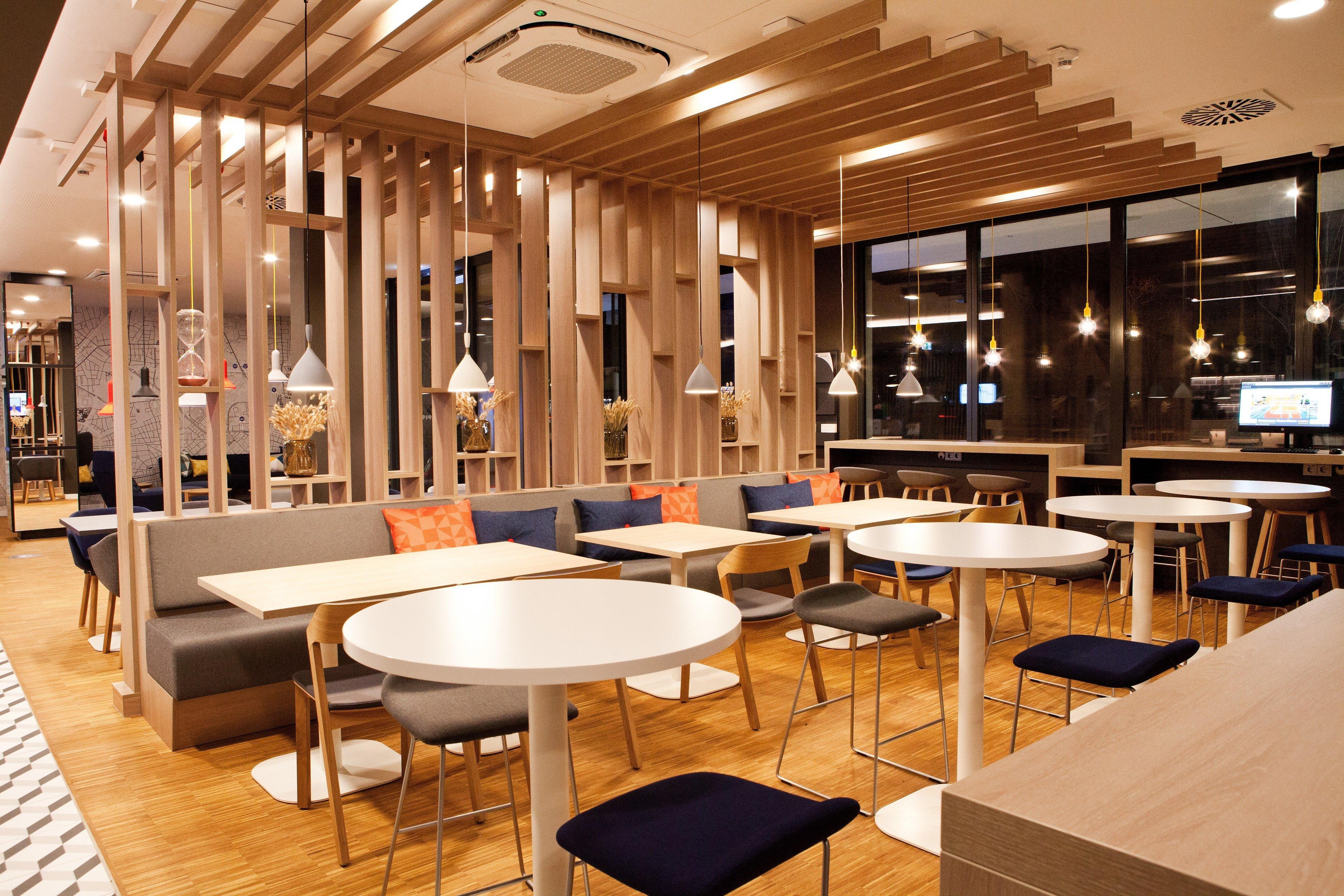 Holiday Inn Express Munich - Olympiapark By Ihg Exterior photo