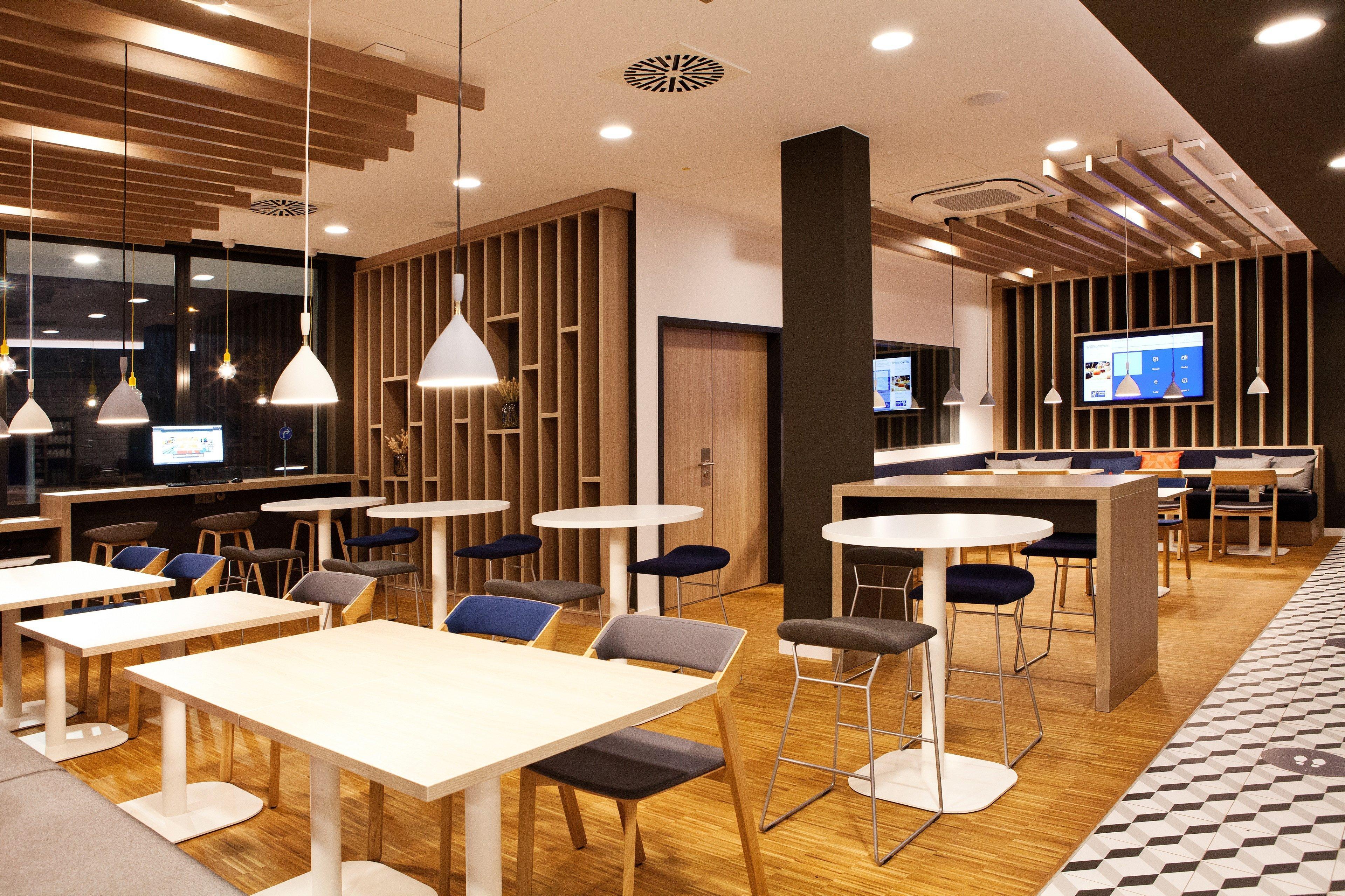 Holiday Inn Express Munich - Olympiapark By Ihg Exterior photo